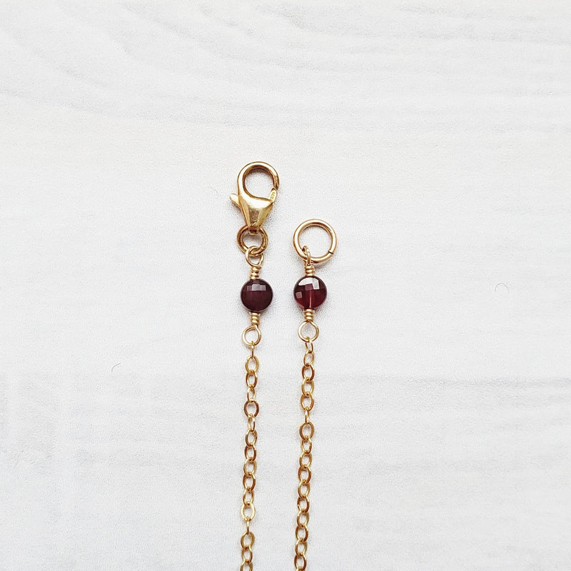 Labradorite and Garnet gold necklace4